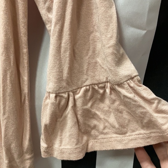 Long sleeve cute shirt - Picture 3 of 3